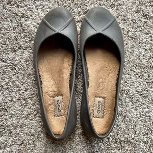 Crocs Women’s Olivia II Faux Fur Lined Ballet Flat Espresso Brown Size 7